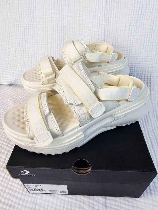 Converse Shoes - 😍NWT😍 Converse Run Star Utility Sandal CX | Egret | Women's 8 / Men's 7